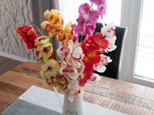 EUROPALMS Cymbidiumzweig, künstlich, weiß-pink, 90cm