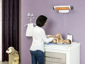 reer Wickeltisch-Heizstrahler 2 Stufen, Abschaltautomatik