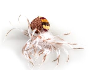 Duvoplus Cat Toy Knitted Ball mit Federn - braun