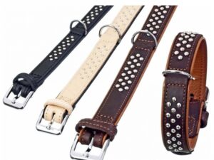 Karlie Rondo Halsband unterlegt mit Rundkopfnieten - Natur - 35mm/57cm